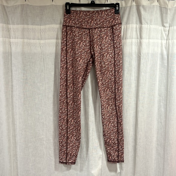 MWL Flex High-Rise 25" Leggings in Cottage Garden - Picture 3 of 8